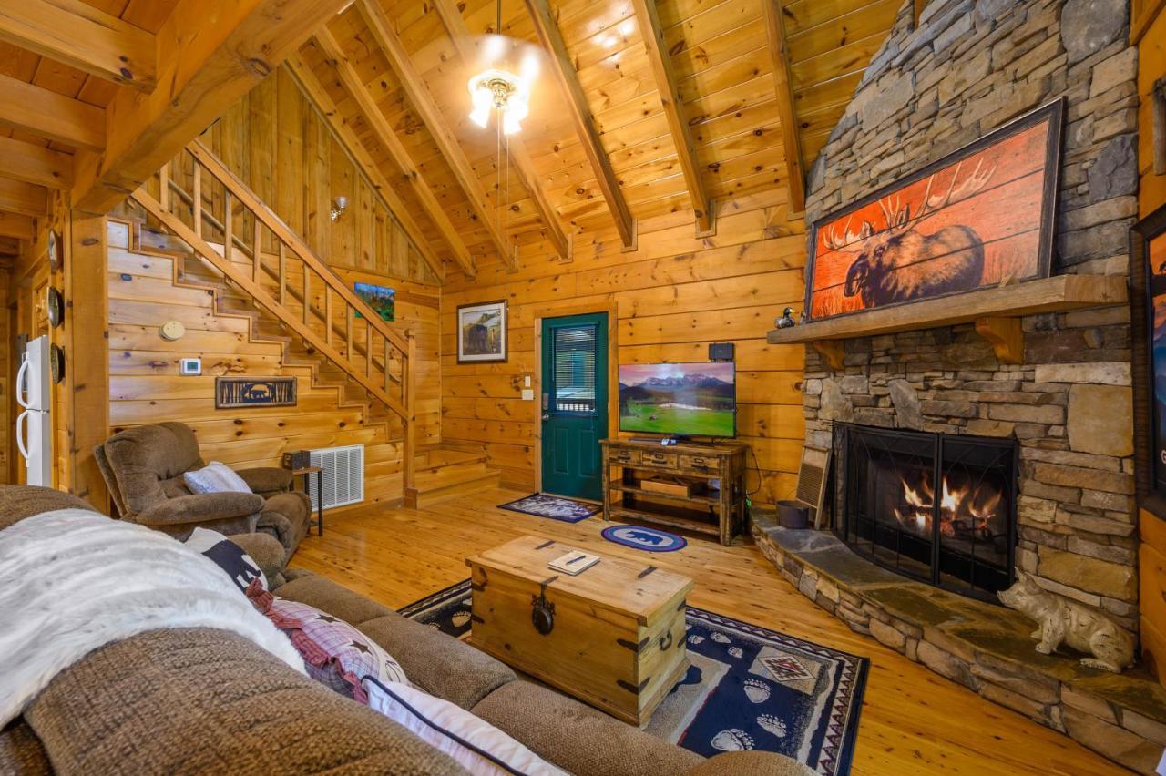 Gypsy Road - Privacy! Log Cabin With Hot Tub, Wifi, Directv And Arcade Sevierville Εξωτερικό φωτογραφία